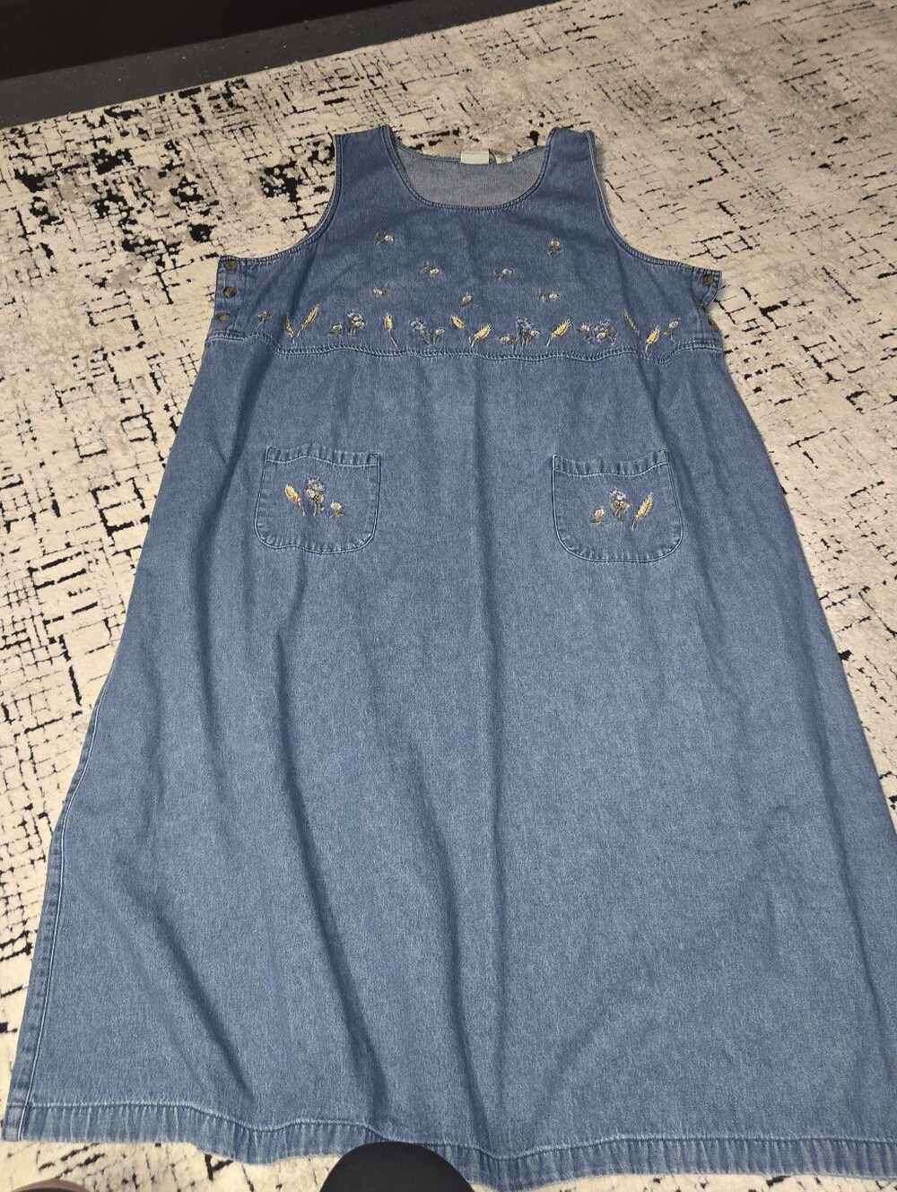 Beautiful vintage farmhouse cottage core Denim Dress Maxi with floral embroidery
